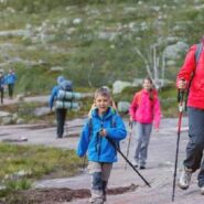 تجهیزات مورد نیاز پیاده روی و سفر با کودکان