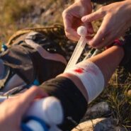 مقابله با زخم عفونی در شرایط بقا